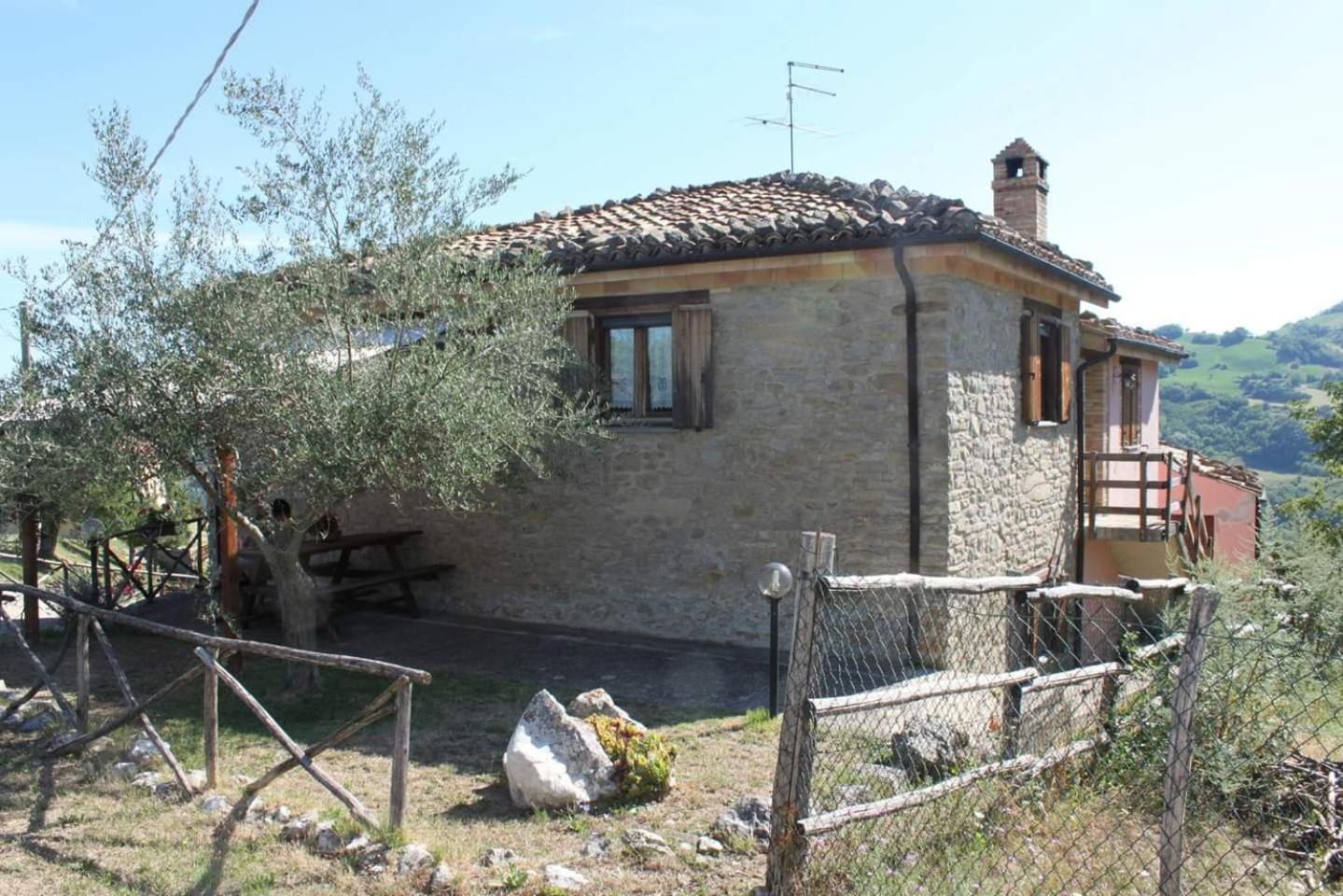 Villa La Via Del Parco Arsita Exterior foto